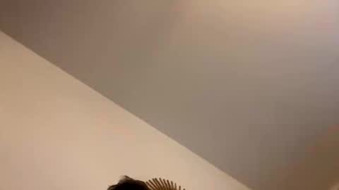 hobie1989 online show from October 15, 2025, 10:26 am