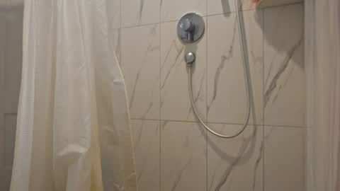 Snapshot of hockeyjock17 chatting on July 14, 2026, 8:14 pm hockeyjock17 online show from July 14, 2026, 8:14 pm