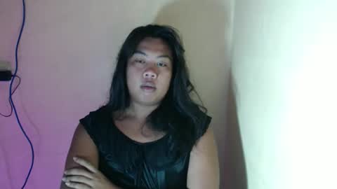 Snapshot of hoelylayla chatting on March 30, 2026, 11:06 pm Layla3 online show from March 30, 2026, 11:06 pm