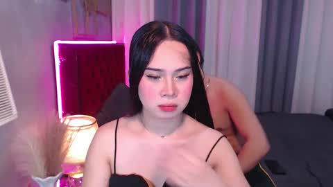 hoelymolly online show from November 12, 2025, 8:59 am