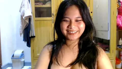 Snapshot of hoelyzhuxinn chatting on May 29, 2026, 2:04 pm Zhuxinn3 online show from May 29, 2026, 2:04 pm