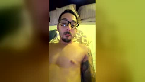 hoeskii online show from February 10, 2026, 2:15 am