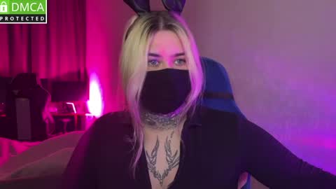 hoffmanite online show from April 1, 2026, 3:42 pm