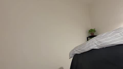 Snapshot of hola_sunflower chatting on March 15, 2026, 1:06 pm amy online show from March 15, 2026, 1:06 pm