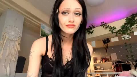 Ava online show from May 31, 2026, 4:14 pm