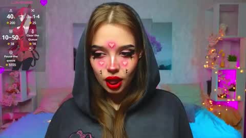 Lux online show from February 13, 2025, 7:10 pm