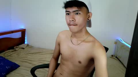 Snapshot of holly_fucker22 chatting on June 6, 2026, 4:12 pm JAY online show from June 6, 2026, 4:12 pm