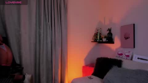 Holly online show from March 22, 2026, 1:31 am