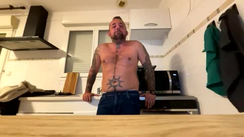 hollyandelon online show from September 25, 2025, 11:19 pm