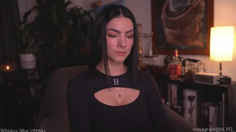 Holly Linder online show from September 13, 2025, 2:11 am