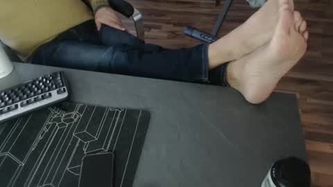 hollymollysucker online show from January 7, 2025, 8:03 am