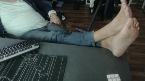 hollymollysucker online show from March 7, 2025, 5:06 pm