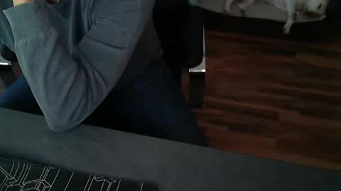 hollymollysucker online show from October 31, 2025, 6:47 am