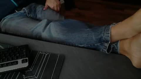 hollymollysucker online show from December 16, 2025, 4:34 pm