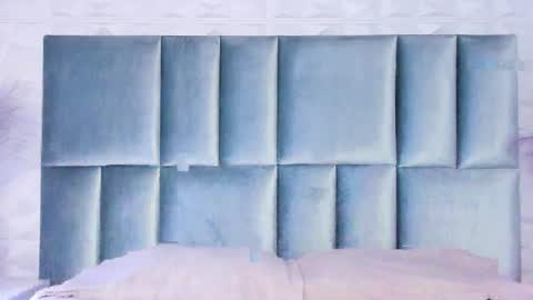 Snapshot of hollypeach_ chatting on May 12, 2026, 8:28 pm hollypeach_ online show from May 12, 2026, 8:28 pm