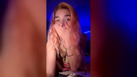 Snapshot of hollyquinniscute chatting on January 11, 2026, 6:07 am Brat online show from January 11, 2026, 6:07 am