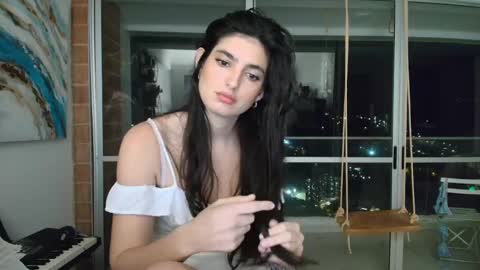 hollyshit_ online show from September 30, 2025, 12:48 am