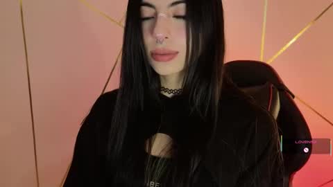 Snapshot of hollyxx_ chatting on February 11, 2025, 9:03 pm holly online show from February 11, 2025, 9:03 pm