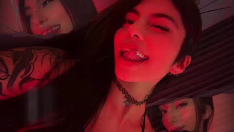 Snapshot of hollyxx_ chatting on March 3, 2025, 1:31 pm holly online show from March 3, 2025, 1:31 pm