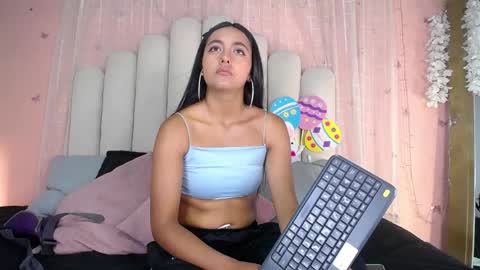 Hollyy online show from March 30, 2026, 7:26 pm