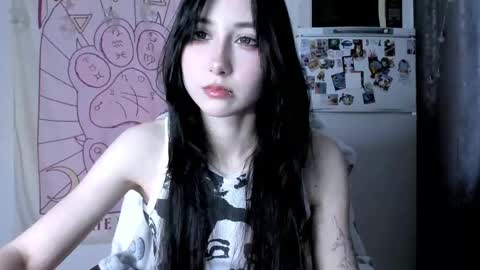Snapshot of holy420loly chatting on April 11, 2026, 2:32 pm Ho Lee Sheet online show from April 11, 2026, 2:32 pm