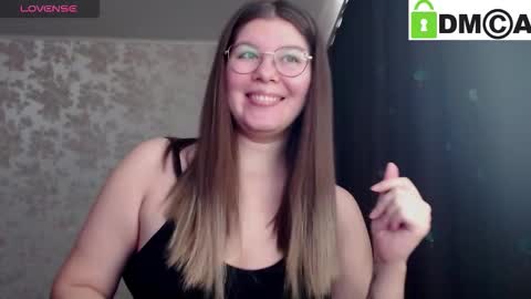 Welcome guys  Pleasure to see you all here  My name is MichaelaTip menu is active Private is open  online show from September 29, 2025, 4:50 am