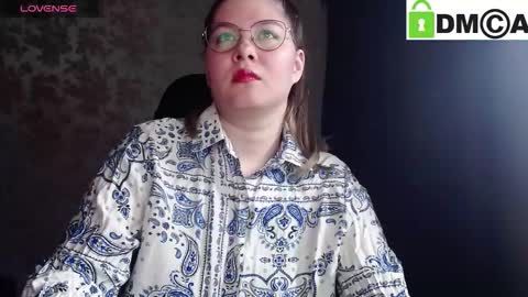 Welcome guys  Pleasure to see you all here  My name is MichaelaTip menu is active Private is open  online show from October 14, 2025, 6:36 am