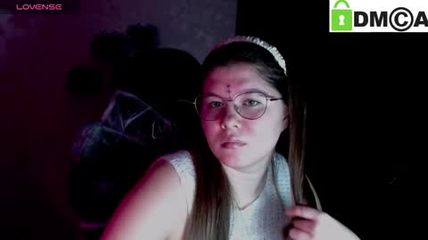 Welcome guys  Pleasure to see you all here  My name is MichaelaTip menu is active Private is open  online show from October 31, 2025, 3:29 am
