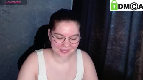 Welcome guys  Pleasure to see you all here  My name is MichaelaTip menu is active Private is open  online show from February 3, 2026, 6:22 am