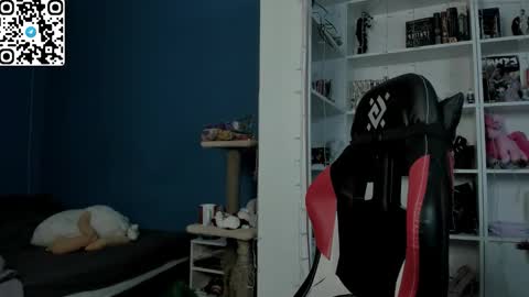 holy_mistresss online show from December 19, 2025, 10:00 am