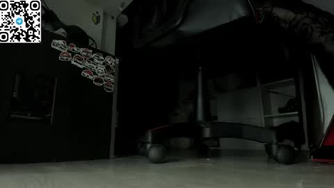 holy_mistresss online show from May 28, 2026, 11:07 am