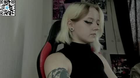 holy_mistresss online show from July 12, 2026, 8:27 am