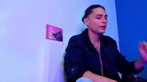      online show from February 27, 2025, 11:10 am