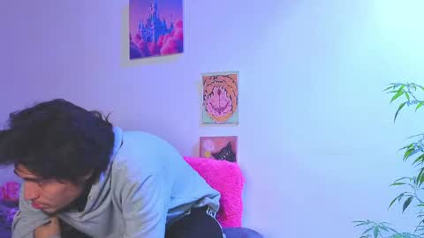 Snapshot of holy_taby_ chatting on May 26, 2026, 9:05 am online show from May 26, 2026, 9:05 am