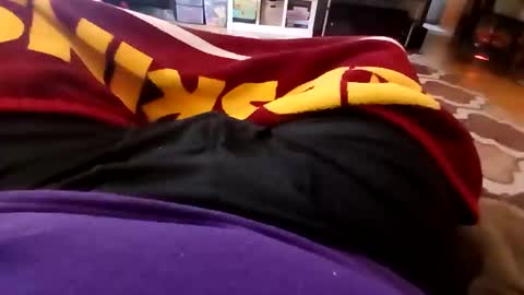 holycannoli123 online show from October 30, 2025, 1:01 pm