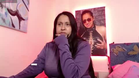 Milena online show from March 16, 2026, 7:18 pm