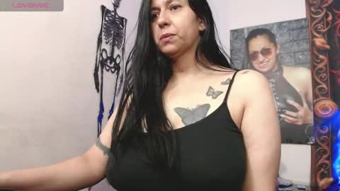 Milena online show from May 31, 2026, 4:47 pm