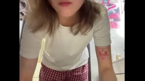 dori not holy get my tg channel with link from description under last photo online show from November 10, 2025, 10:14 am