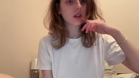 dori not holy get my tg channel with link from description under last photo online show from April 15, 2026, 10:54 pm