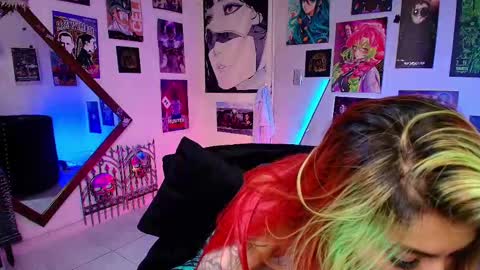   online show from February 9, 2025, 7:52 pm