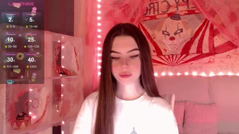 Snapshot of holymiax chatting on October 28, 2025, 3:54 am Mia online show from October 28, 2025, 3:54 am