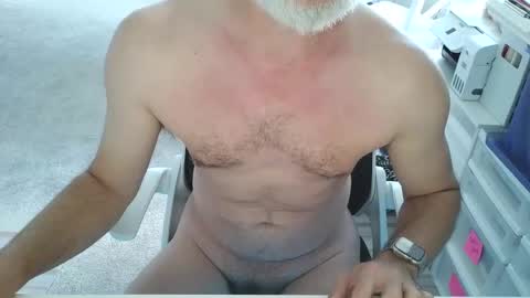 Snapshot of holymoses8 chatting on May 14, 2026, 6:15 pm holymoses8 online show from May 14, 2026, 6:15 pm