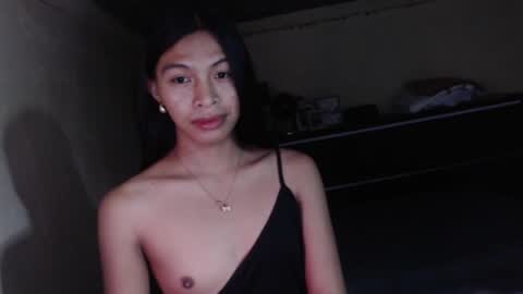 Snapshot of holyoshirinra69 chatting on February 20, 2026, 9:54 am yoshi online show from February 20, 2026, 9:54 am