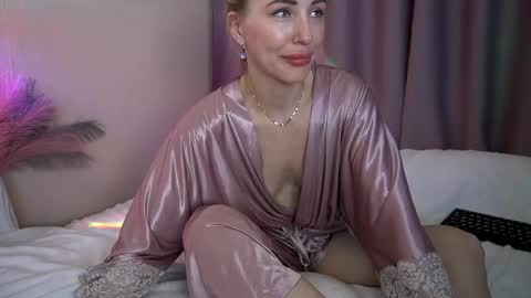 Snapshot of holyyy_fuck chatting on April 19, 2026, 5:34 pm Vicky my another account here - desperate clit online show from April 19, 2026, 5:34 pm