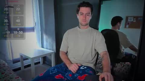 Snapshot of honestandrew chatting on October 28, 2025, 8:29 am Andrew online show from October 28, 2025, 8:29 am