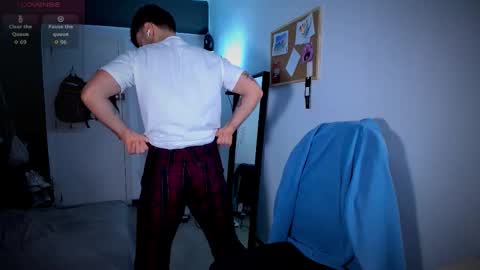 Andrew online show from January 11, 2026, 7:35 am