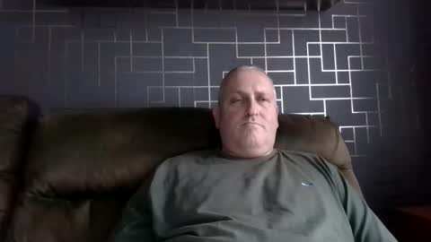 honestman999 online show from October 26, 2025, 2:45 pm