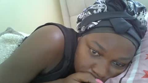 Honevey online show from April 12, 2026, 9:14 am