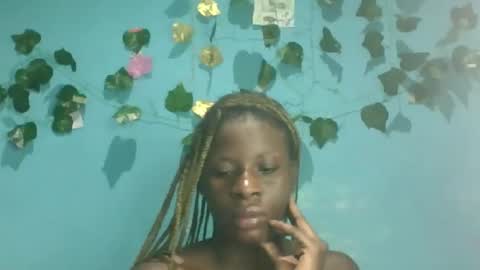 Queen online show from October 13, 2025, 11:05 pm