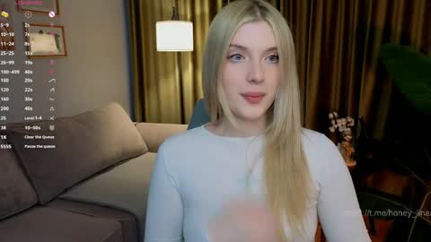 Snapshot of honey_kors chatting on May 9, 2026, 3:06 pm Lina online show from May 9, 2026, 3:06 pm